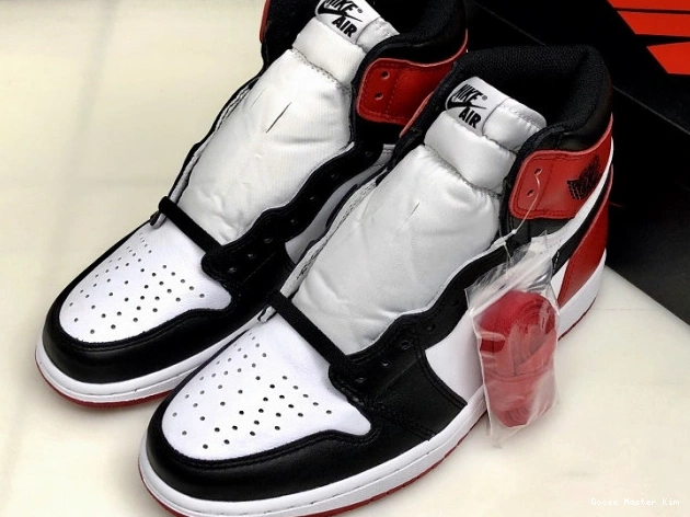 Black Air 1 Jordan Retro 555088-125 Toe 0610